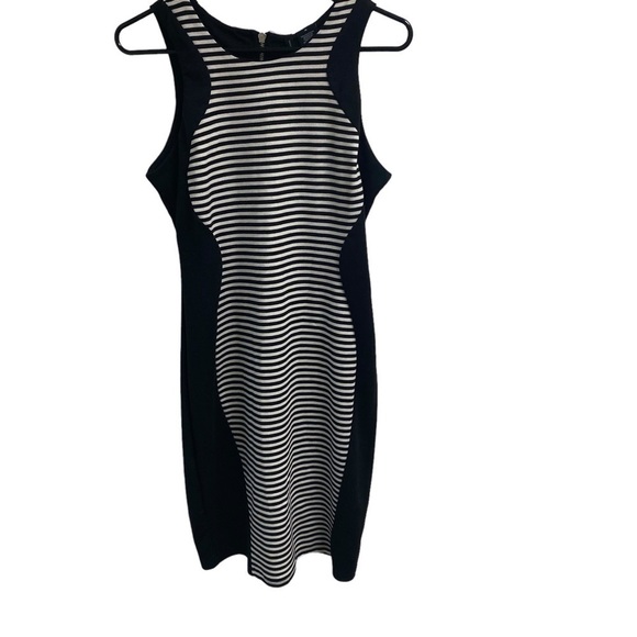 new directions Dresses & Skirts - Nd black and white sleeveless dress size medium.